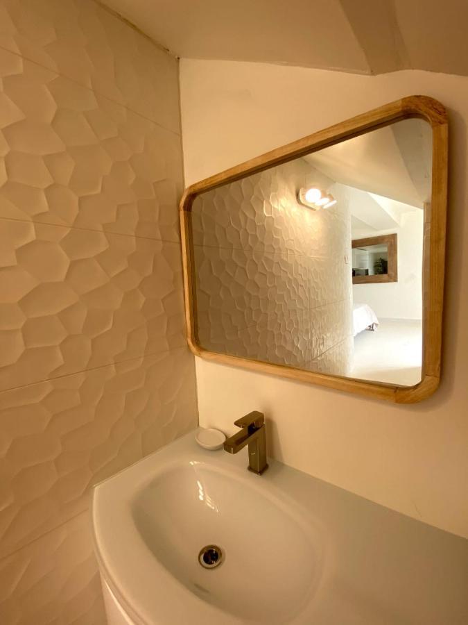 Les Suites Love 3 Spa Vue Mer Piscine Marseille Eksteriør billede