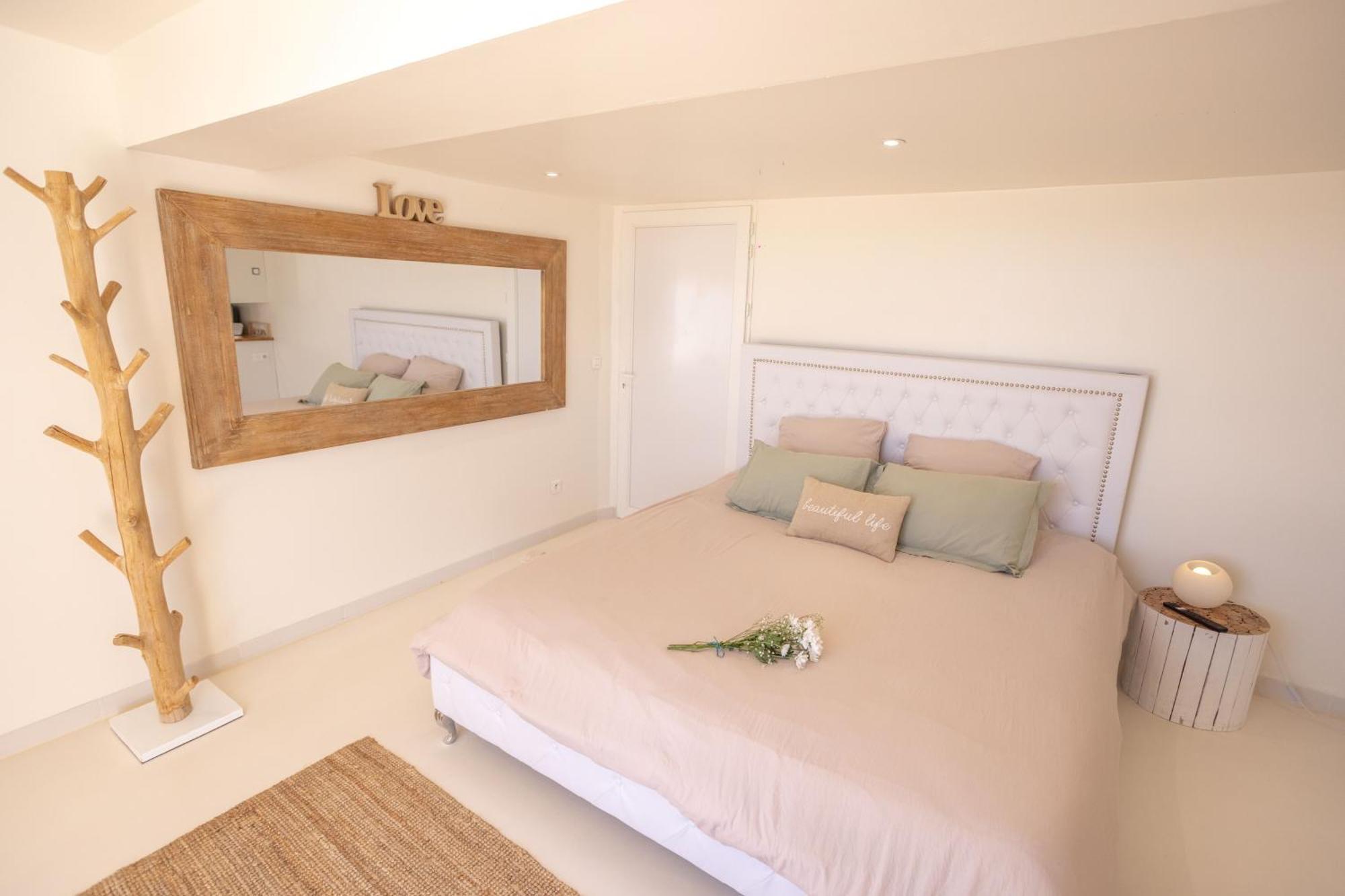 Les Suites Love 3 Spa Vue Mer Piscine Marseille Eksteriør billede
